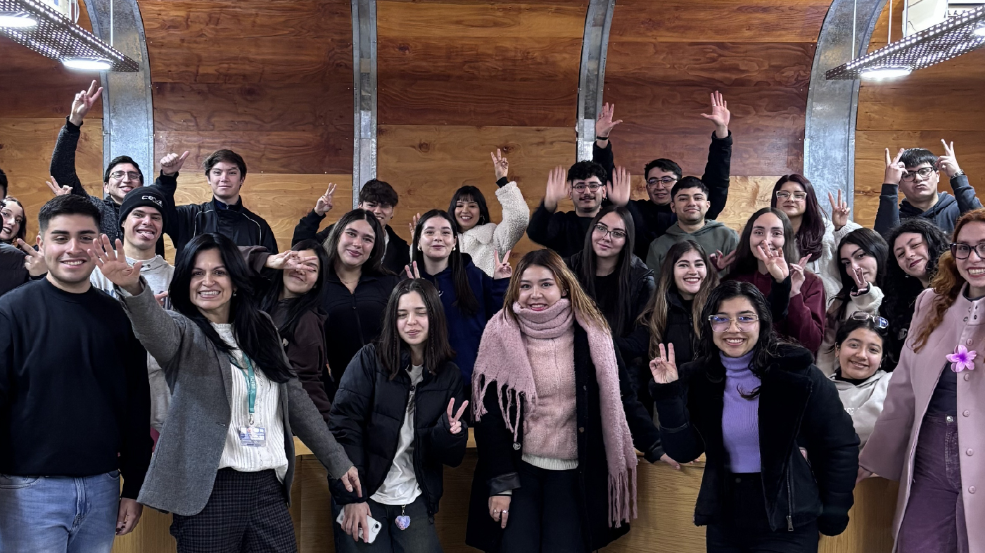 Aprendizaje + Servicio (A+S): Estudiantes de Ingeniería Comercial FAE asesoran a emprendimientos de SERCOTEC con entrega final de planes de marketing